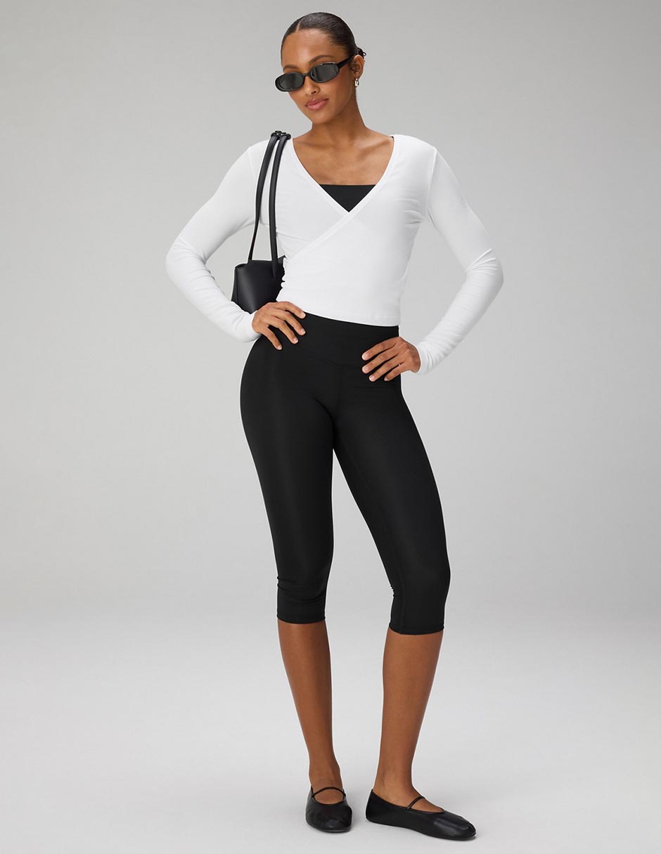 Playera manga larga cuello v para mujer 4